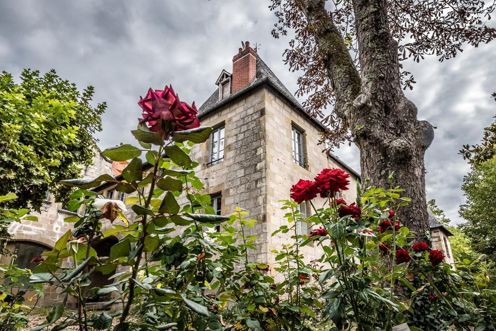 Château De Lacan Hotel 4*
