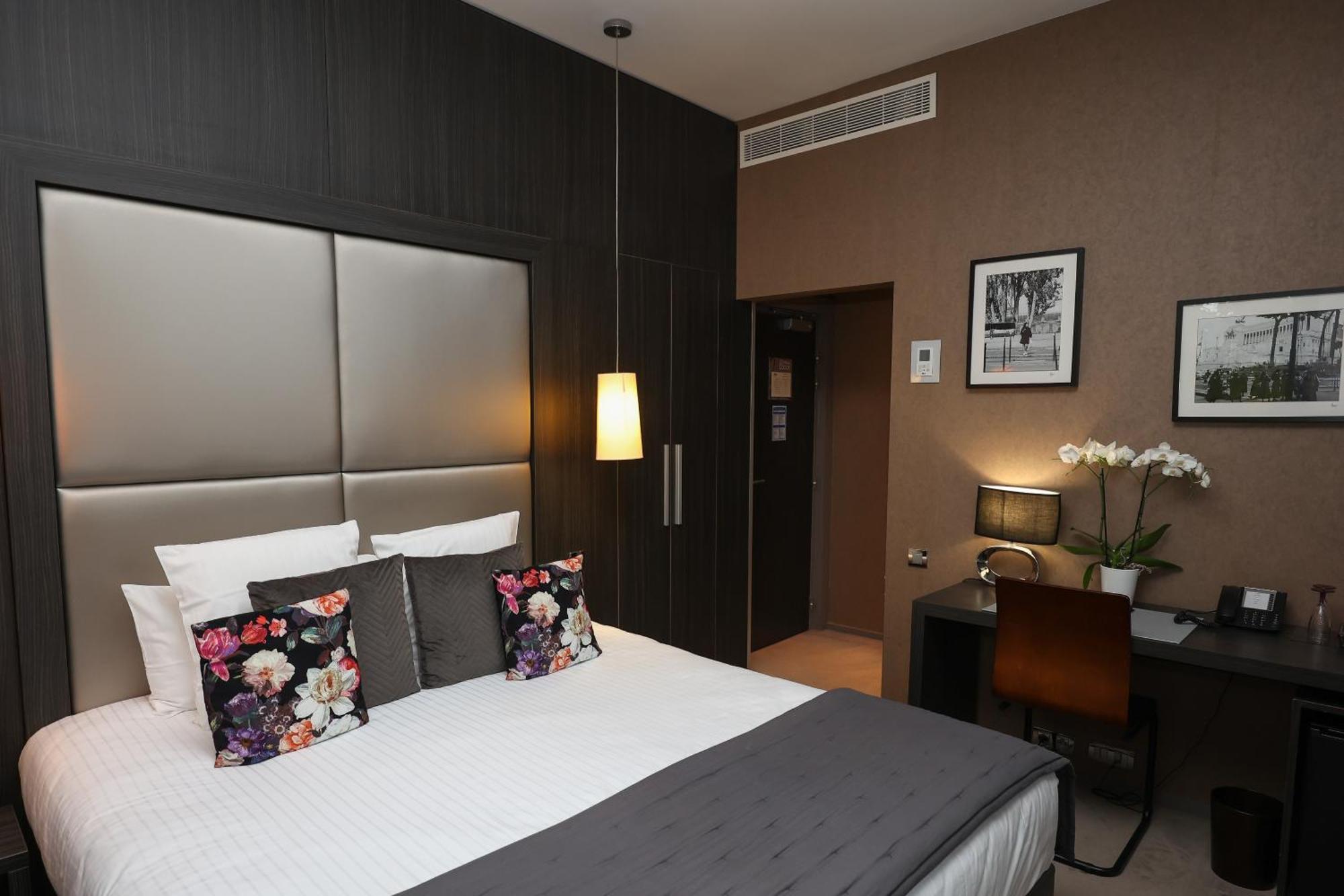 Hotel Chateau De Lacan
